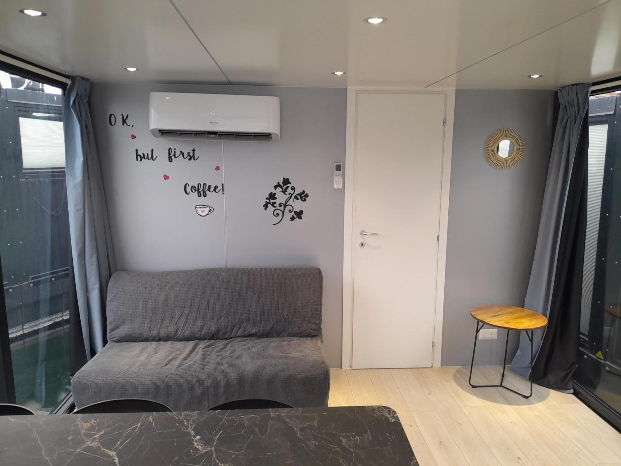 Floating Experience Black Pearl, Lago Maggiore Дормелето Екстериор снимка
